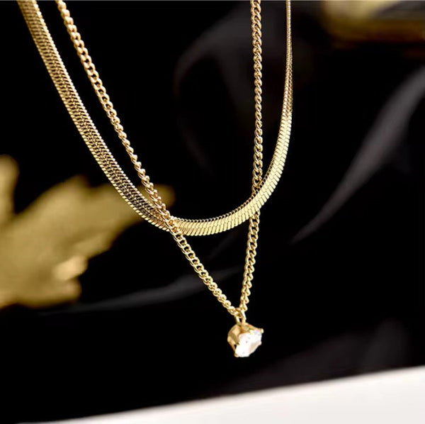 Golden Layer Stone Necklace