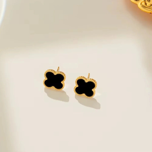 Clover earring