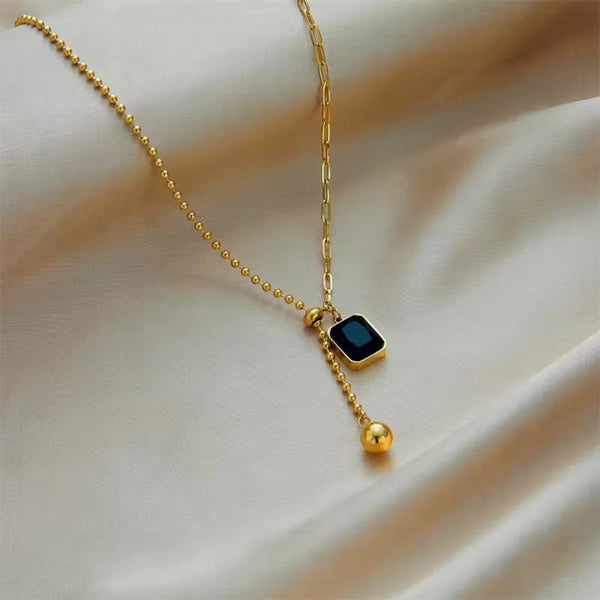 Noir Texture Pendant Necklace
